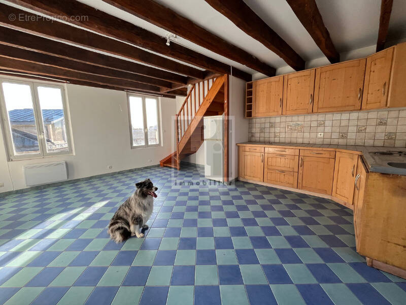 Appartement à MONTEREAU-FAULT-YONNE