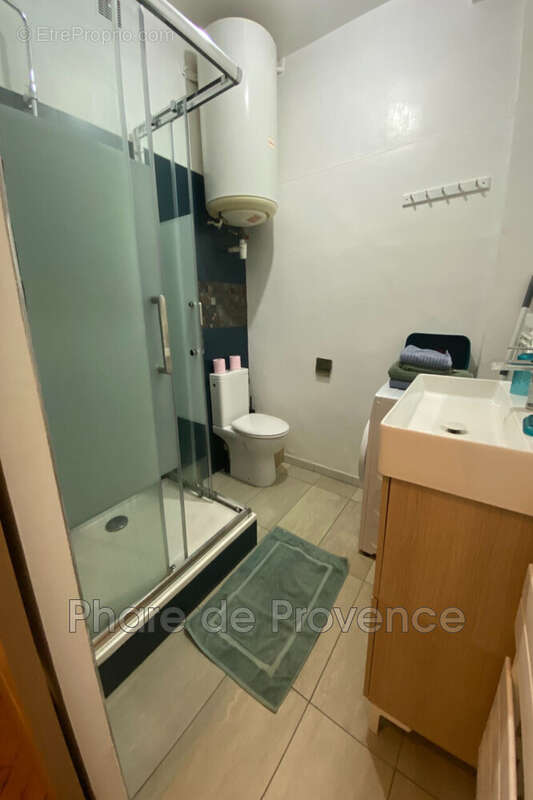 Appartement à MARSEILLE-2E