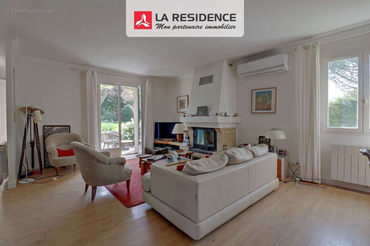 Maison 114 m² à Bazemont  - photo 3