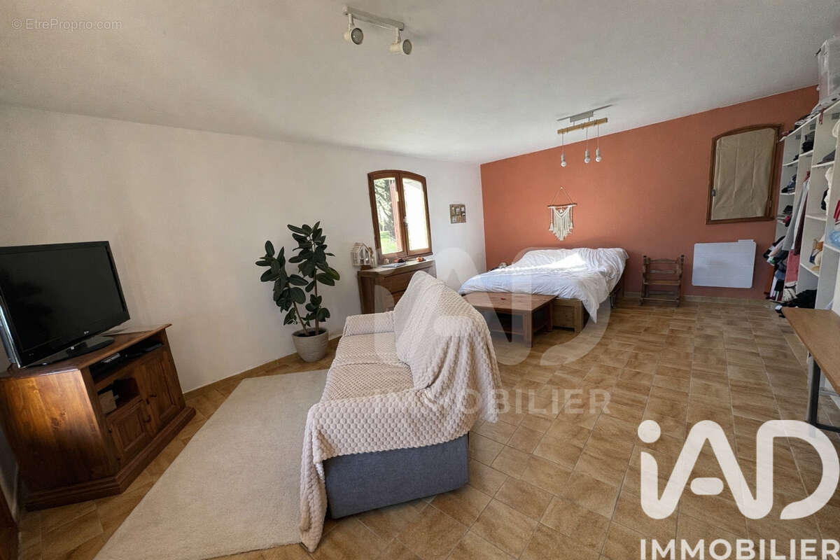 Photo 9 - Maison à SAINT-JEAN-DU-PIN