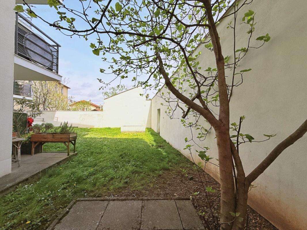 Appartement à LYON-8E