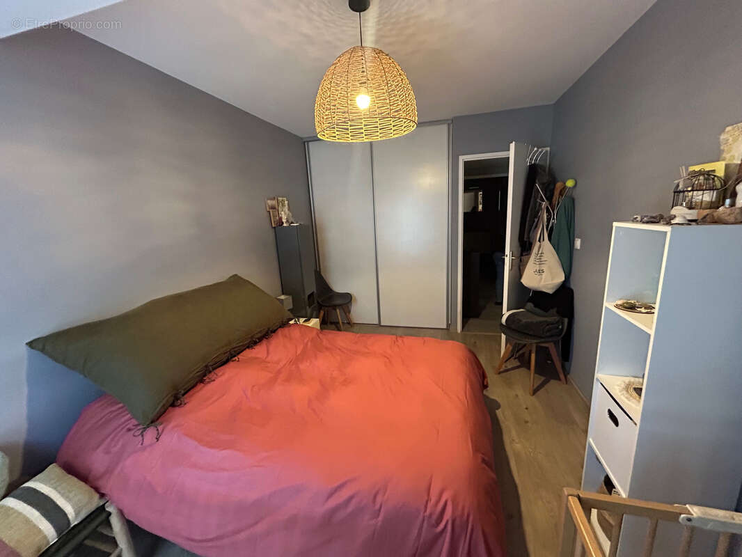 Appartement à CHARBONNIERES-LES-BAINS