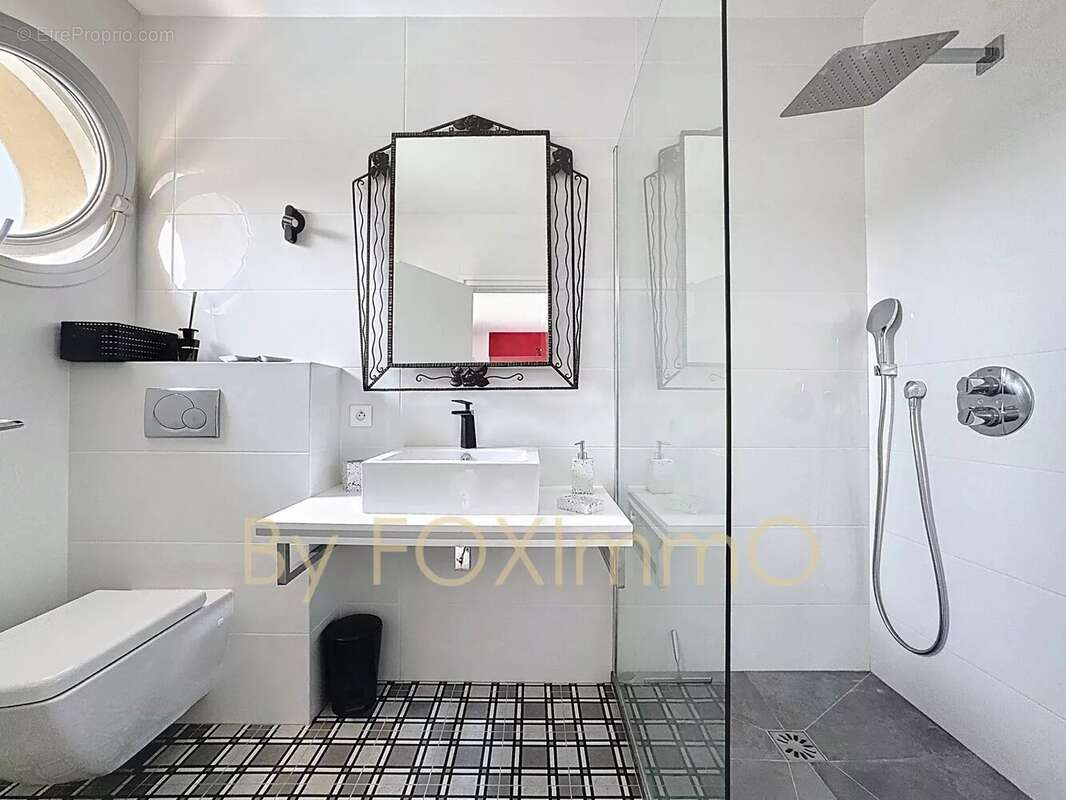 Maison à MONTAUROUX