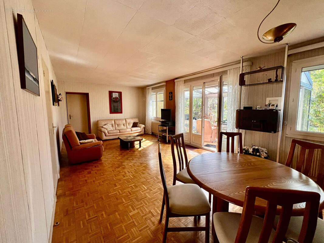 Maison à VILLEBON-SUR-YVETTE