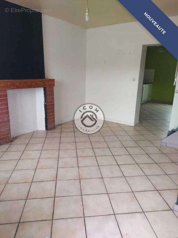 Maison à RECQUIGNIES