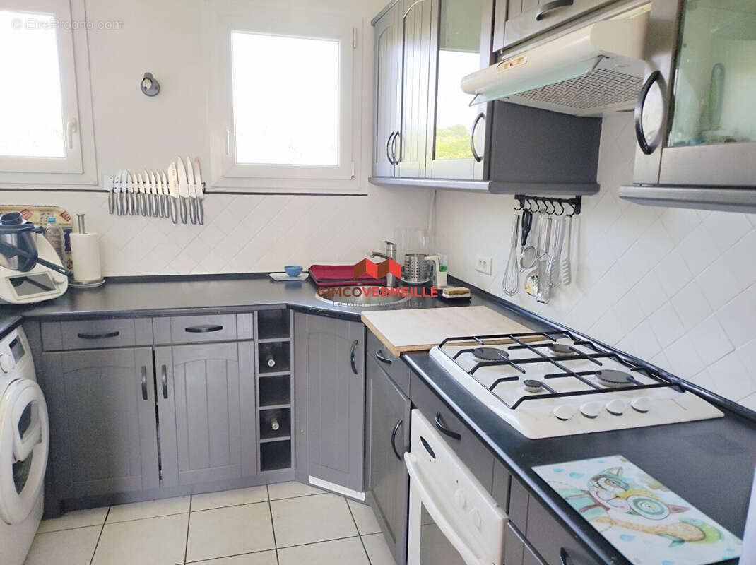 Appartement à LA CELLE-SAINT-CLOUD