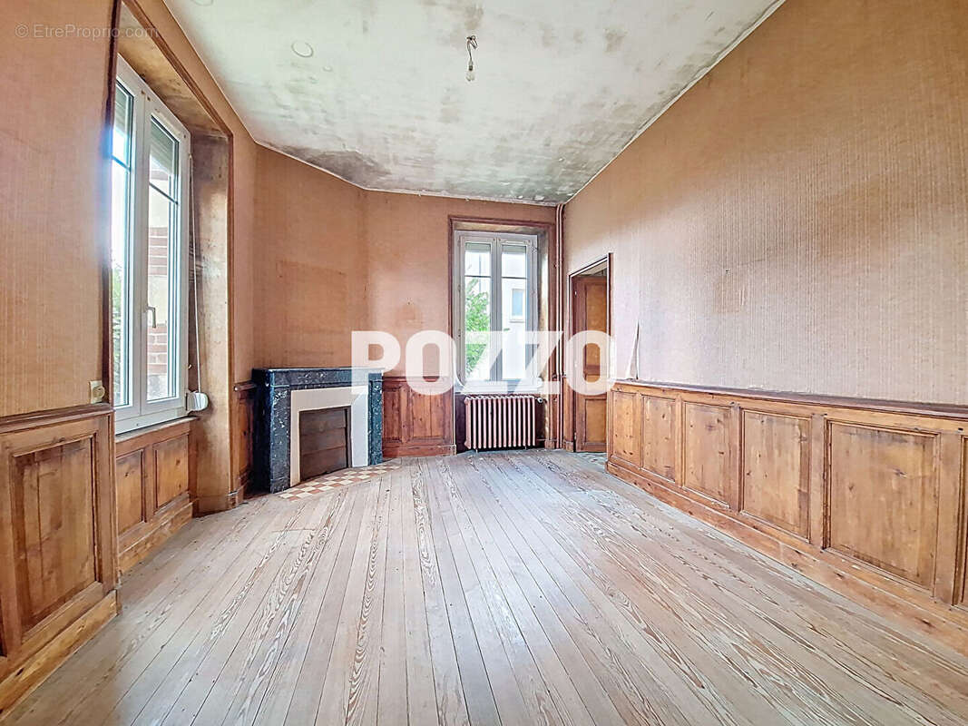 Maison à VILLERS-BOCAGE