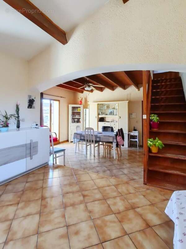 Photo 5 - Maison à SAINT-SATURNIN-LES-AVIGNON