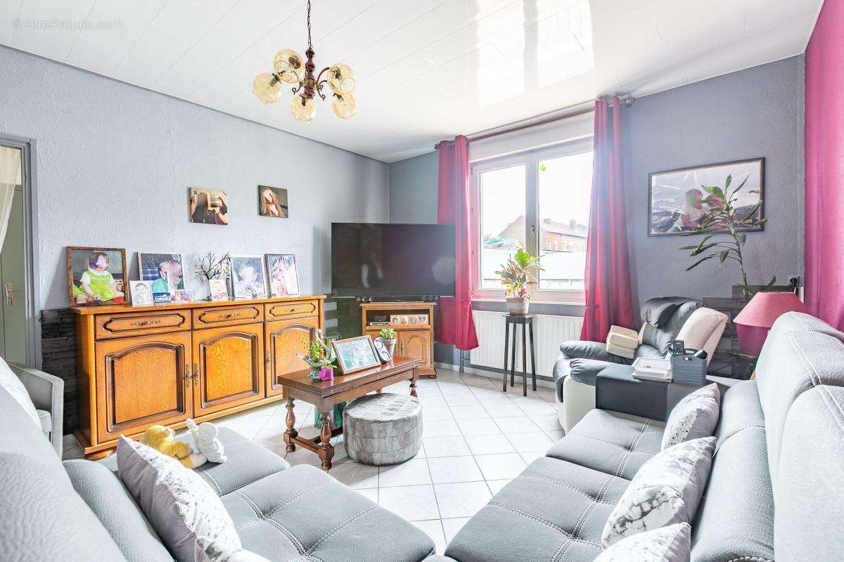 Maison à TERGNIER