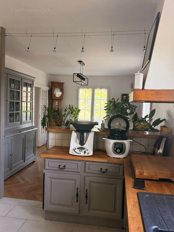 Maison à CHENIERS