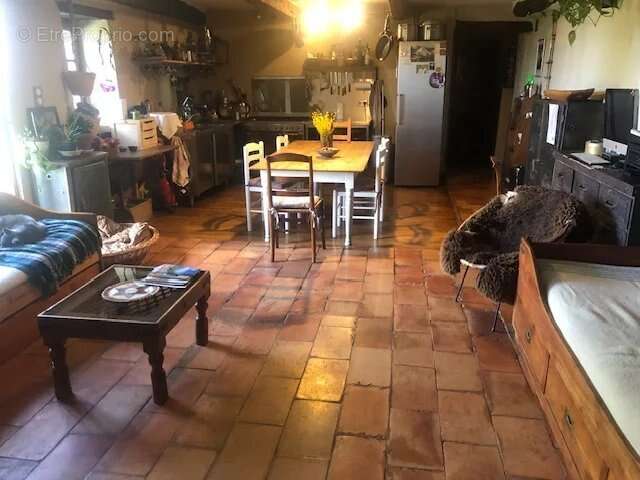 Maison à AMIRAT