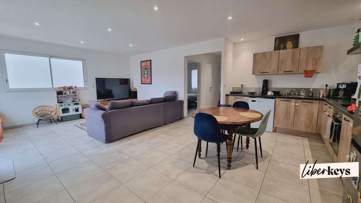 Maison à SAINT-MARS-DU-DESERT