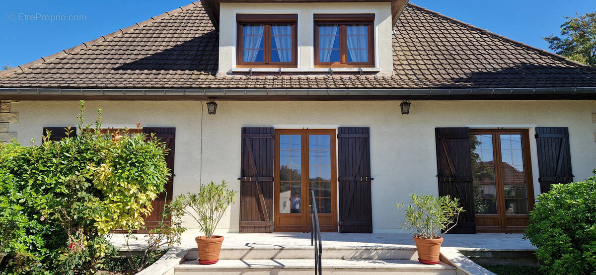 Autre à BUCY-LE-LONG