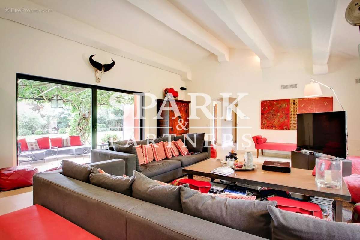 Maison à RAMATUELLE