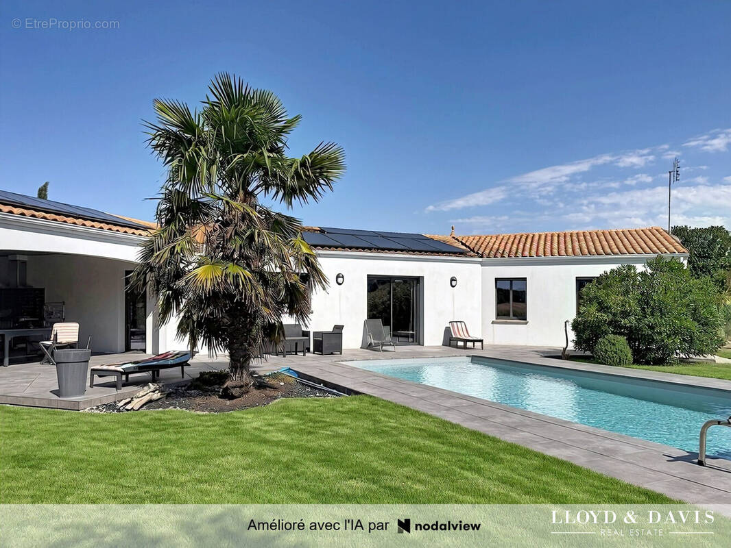 Maison à SAINT-SULPICE-DE-ROYAN
