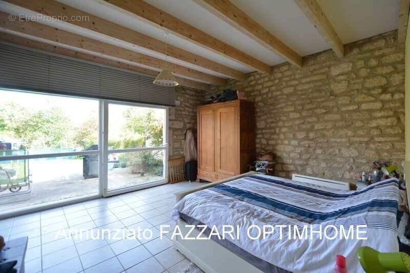 Maison à LUZY-SAINT-MARTIN