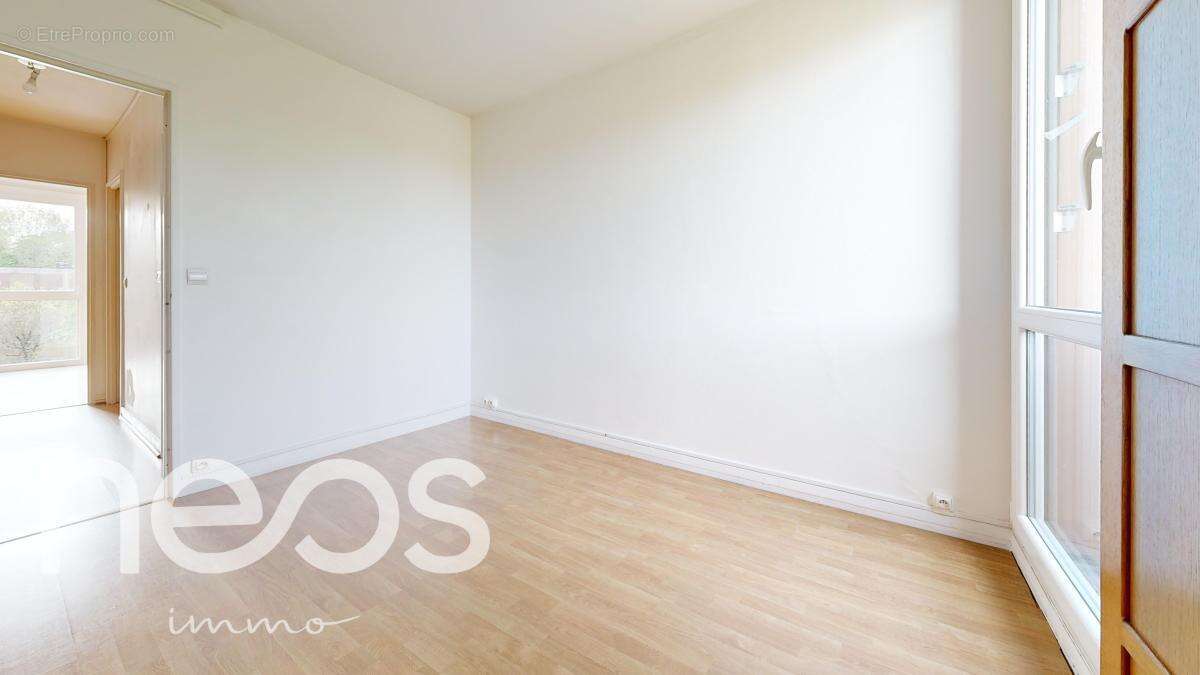 Appartement 62 m² à Sucy-En-Brie  - photo 16