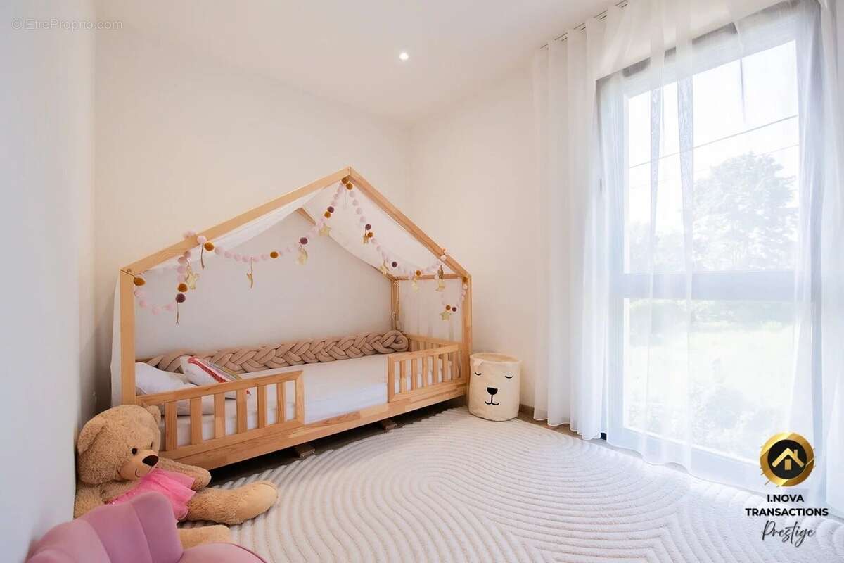 Maison à VILLEFRANCHE-SUR-SAONE