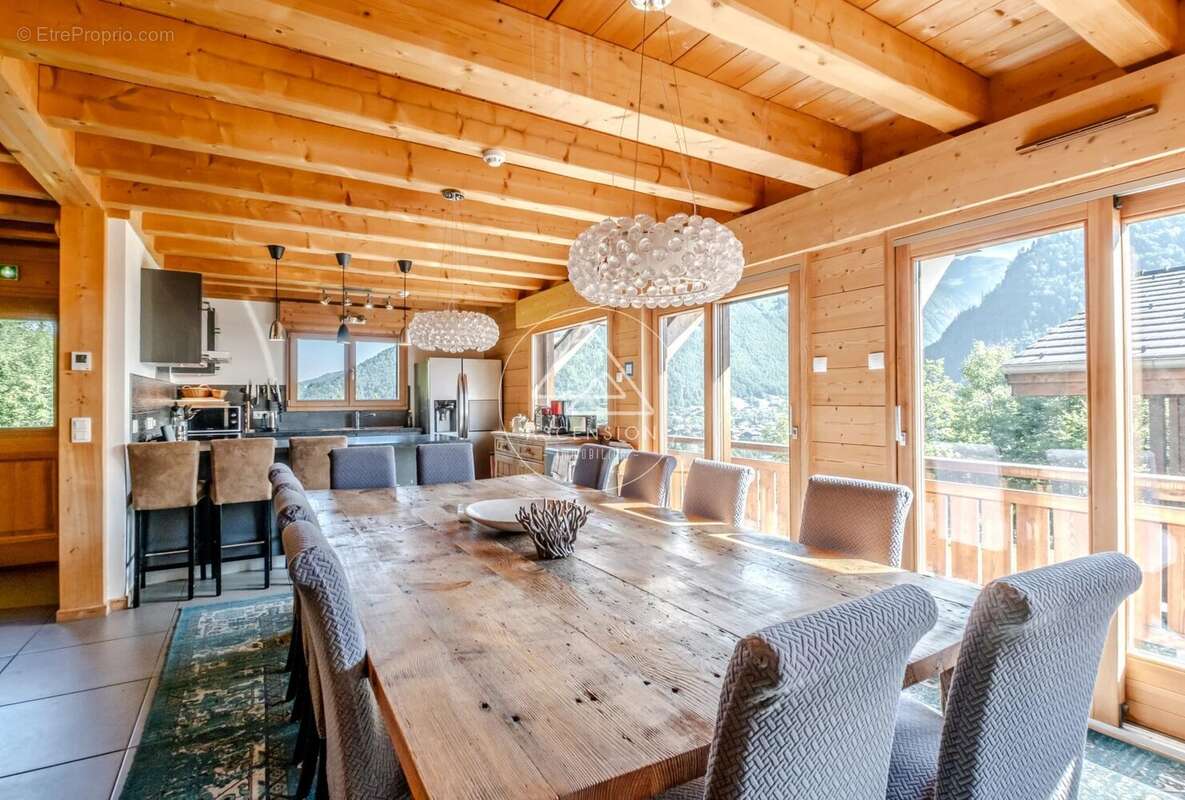 Superbe chalet 7 chambres avec appartement indépendant à proximité du centre de Morzine - photo 5