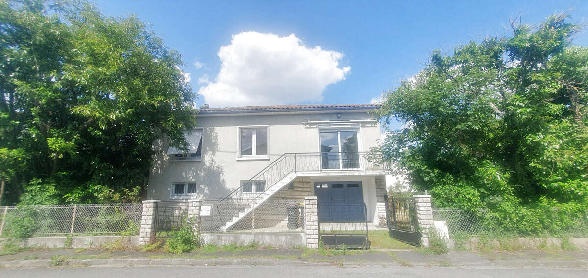 Maison à SAINT-MICHEL