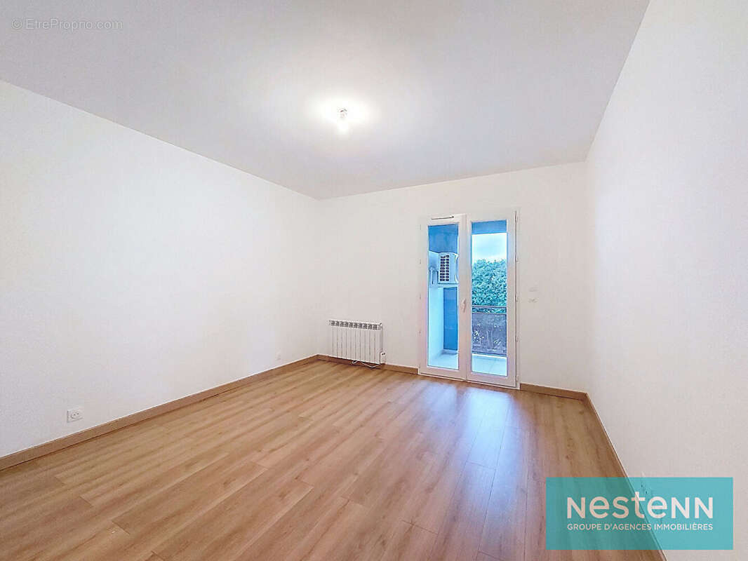 Appartement à PORT-DE-BOUC