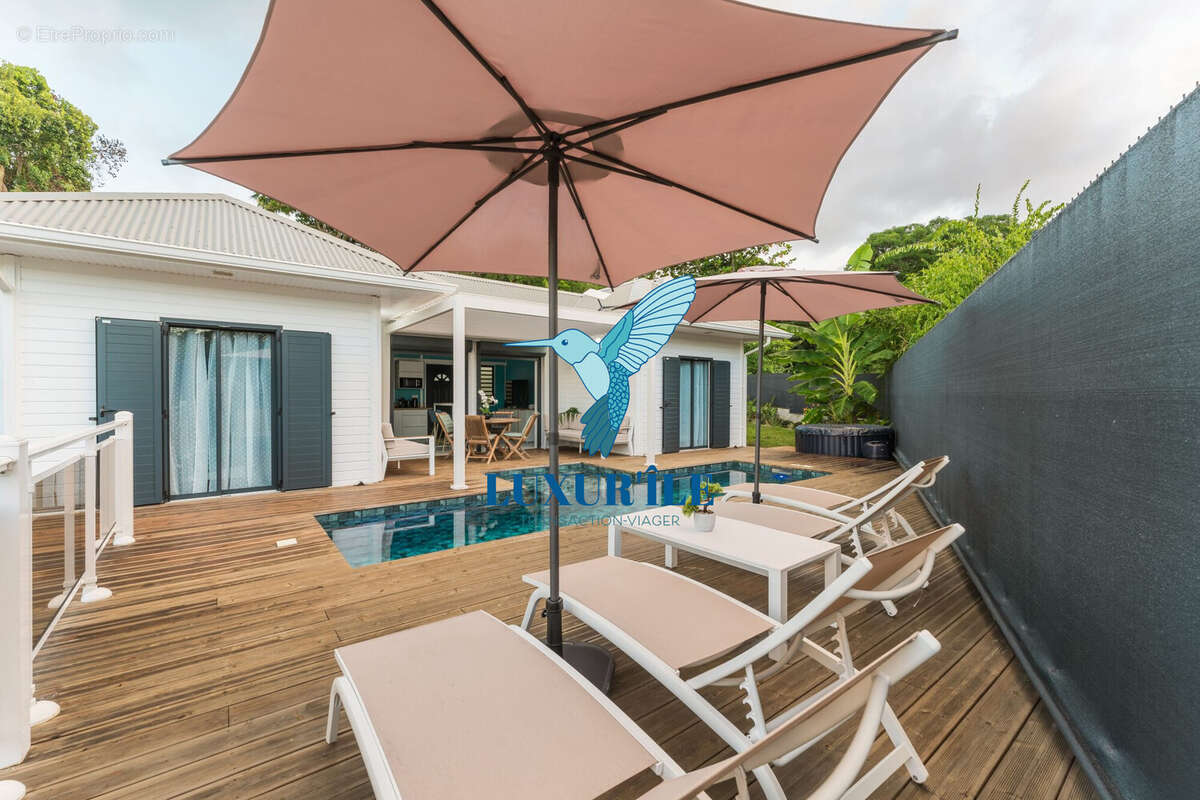 Maison à SAINTE-ANNE