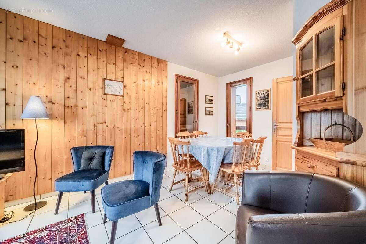 Magnifique Appartement en duplex de 2 chambres + coin nuit en plein coeur du village de Morzine - photo 2