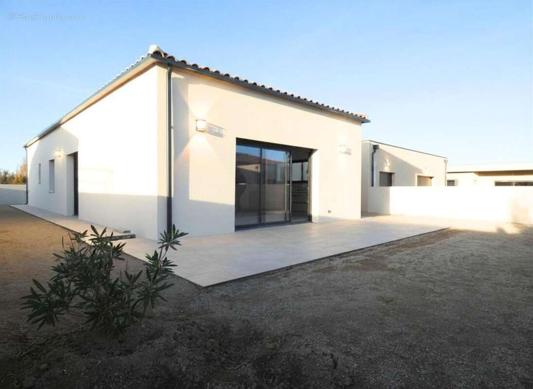 Maison 115 m² à Lezignan-Corbieres  - photo 2