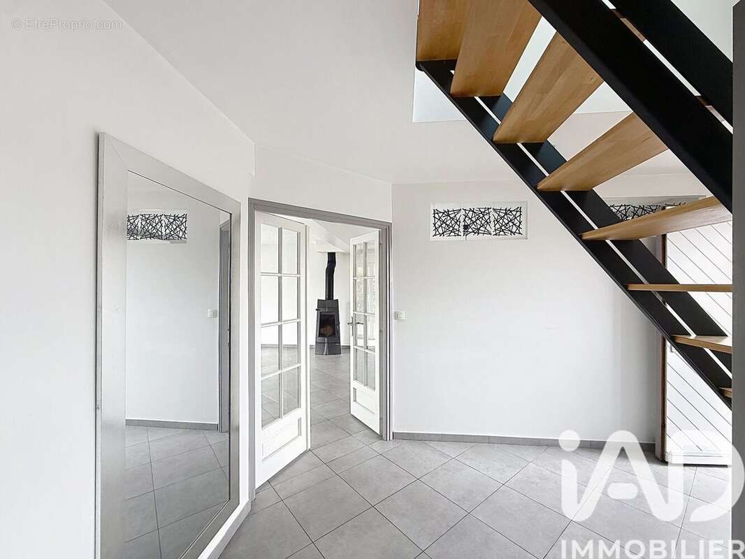 Photo 8 - Maison à RACHES