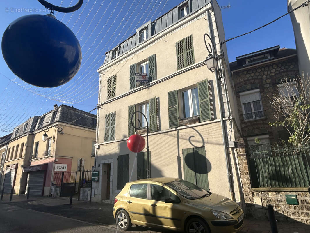 Appartement à VILLIERS-LE-BEL