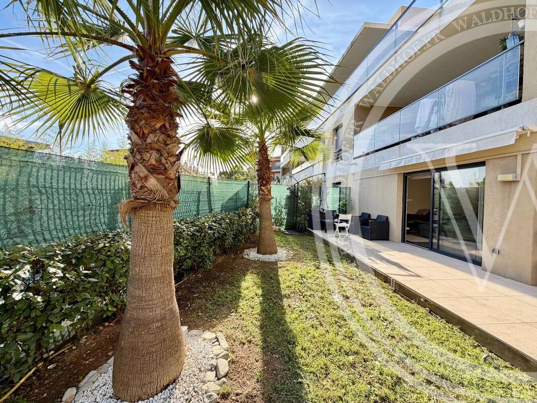 Appartement à BEAUSOLEIL