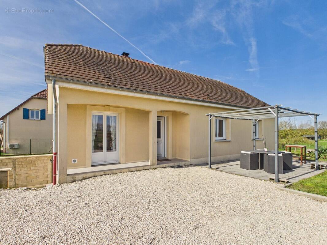 Maison à ASSENCIERES