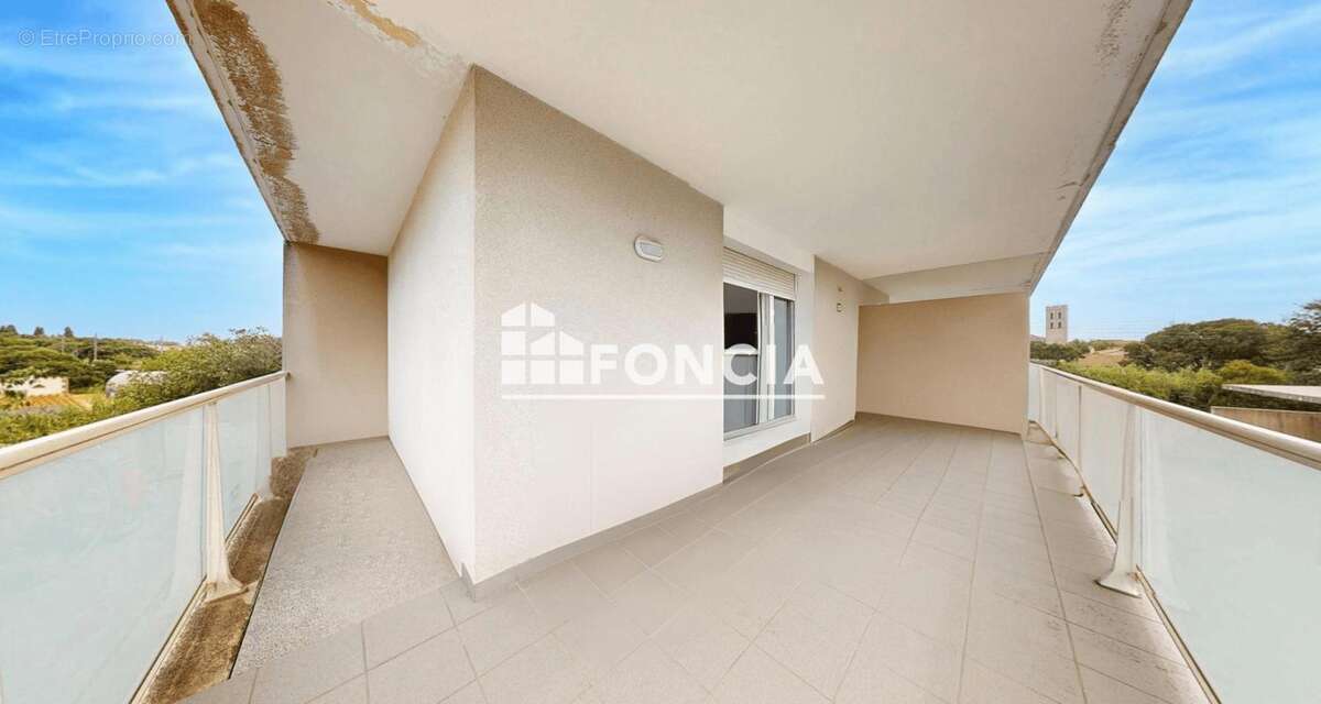 Rgeles-sur-mer – t3 – terrasse 20 m² – parking privatif – résidence récente – vue albères - photo 3