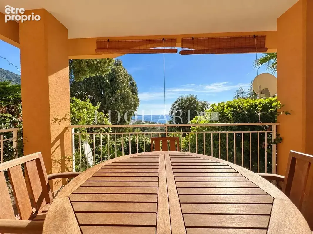 Photo Appartement à Menton au prix de 370 000€