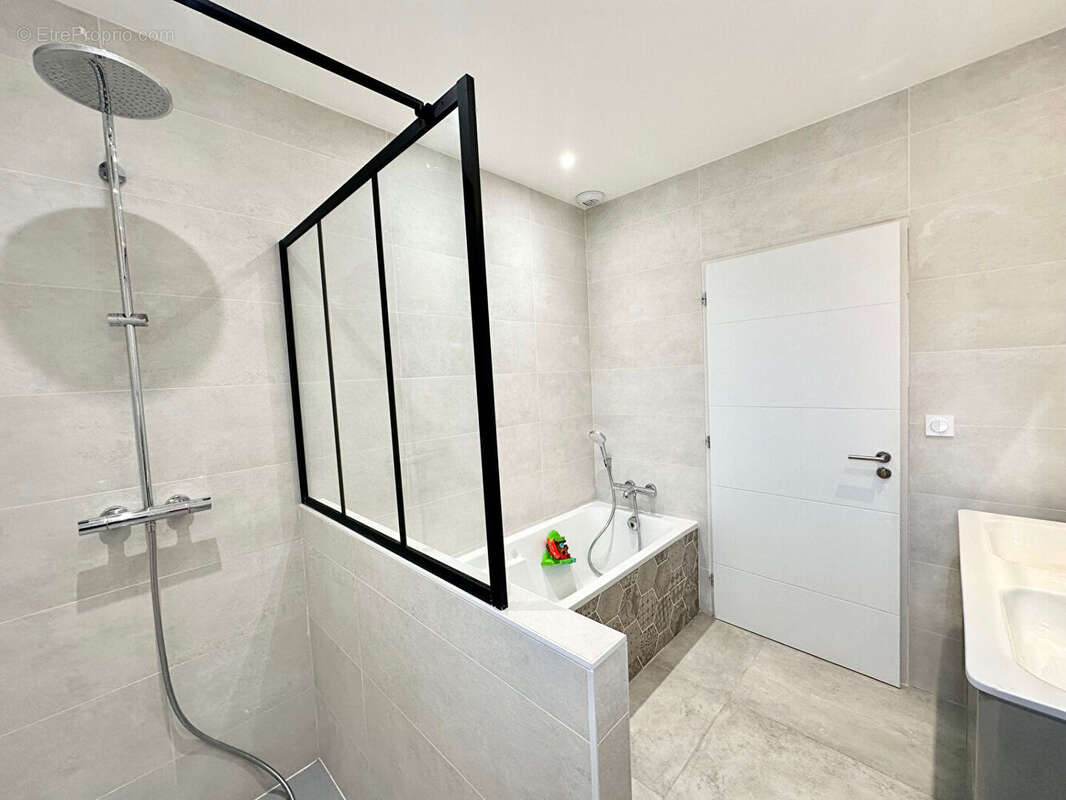 Maison à MARCORIGNAN