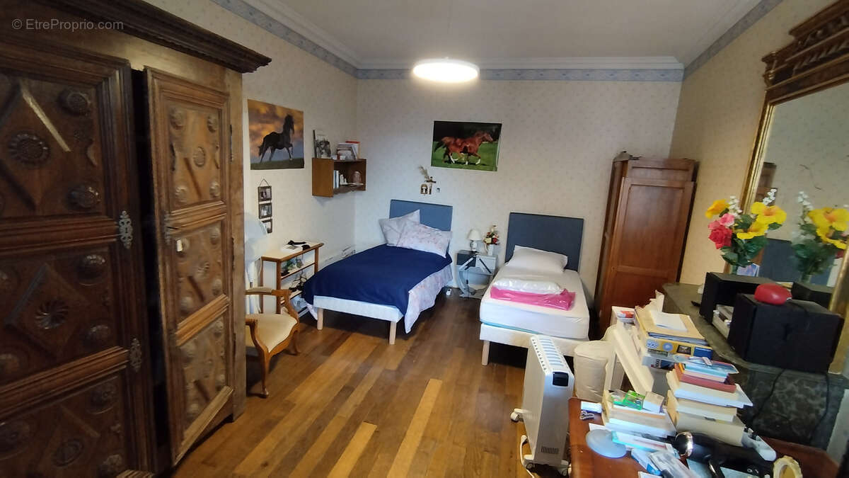 Maison à CEAUX-EN-COUHE