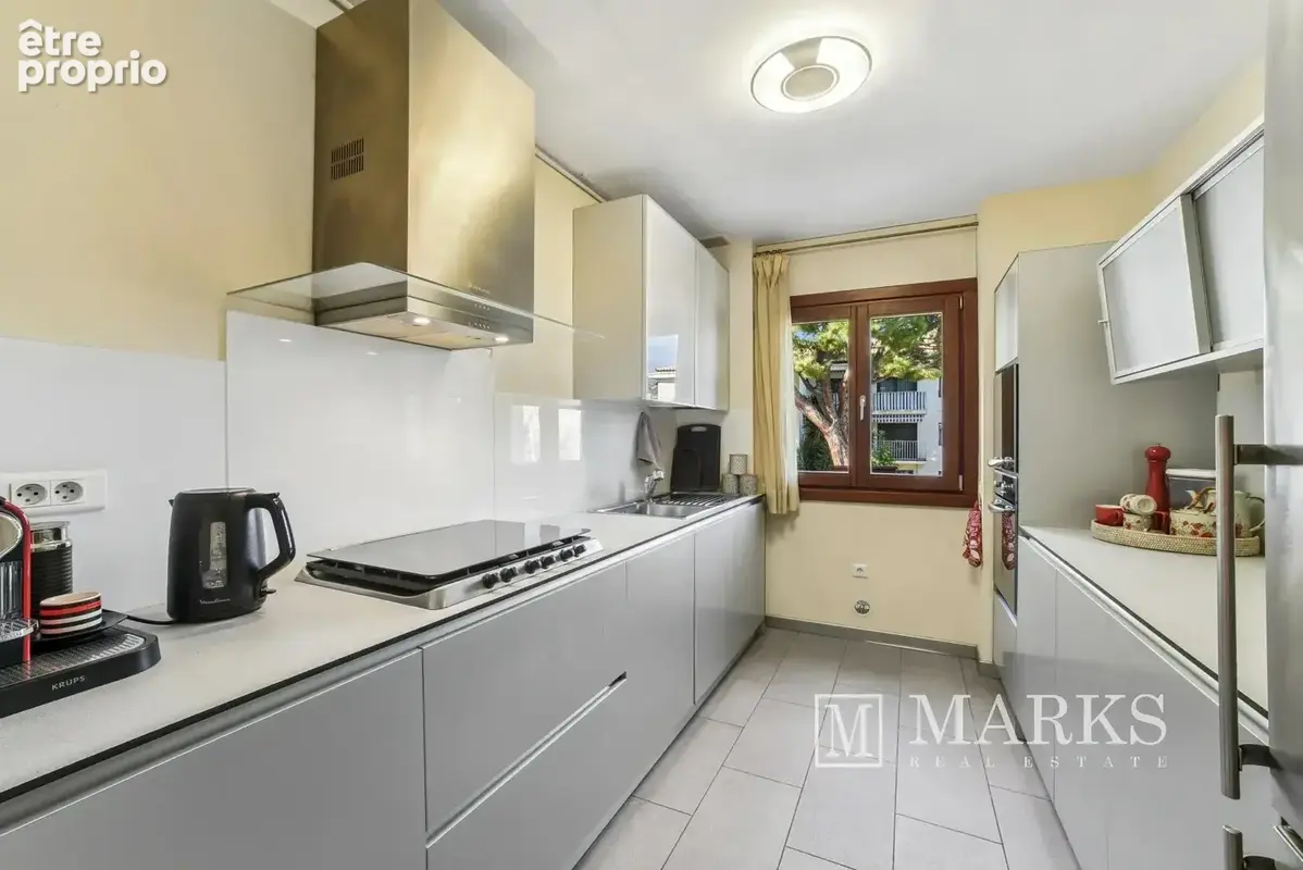 Appartement 4 pièces traversant avec vue mer au cœur du village de Saint-Jean-Cap-Ferrat - photo 9