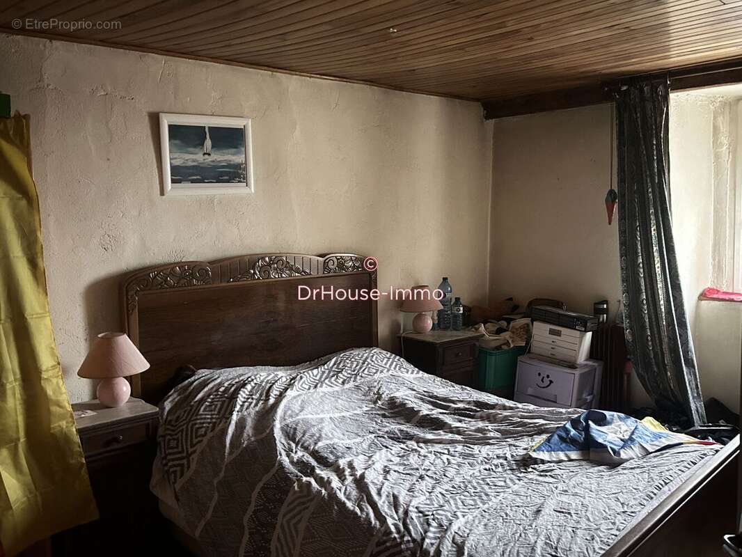 Maison 195 m² à Les Angles  - photo 7