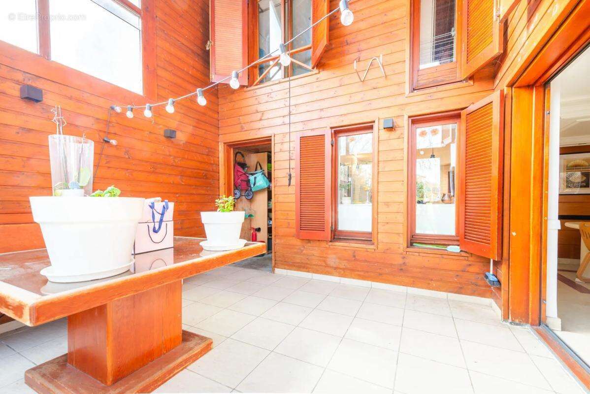 Maison à LIVRY-GARGAN