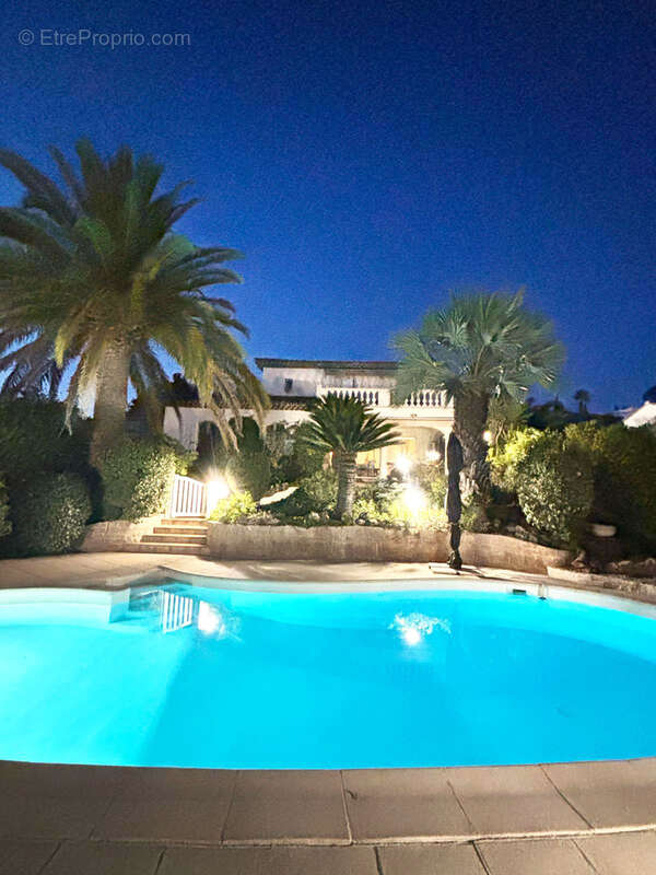 Maison à SAINT-RAPHAEL