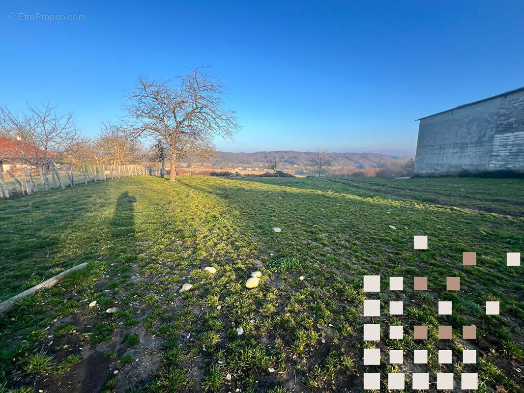 Terrain à FLACHERES