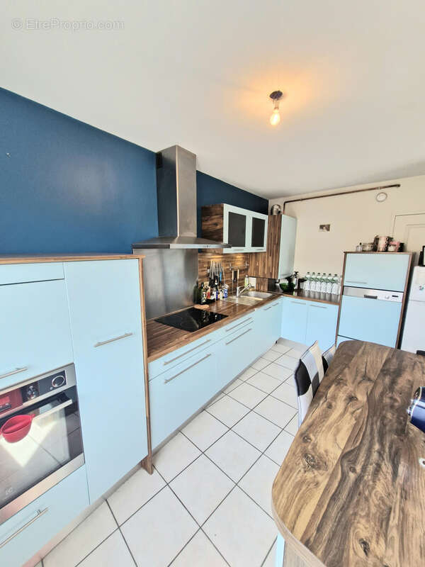 Bron plein centre appartement duplex 136 m2 carrez - photo 2