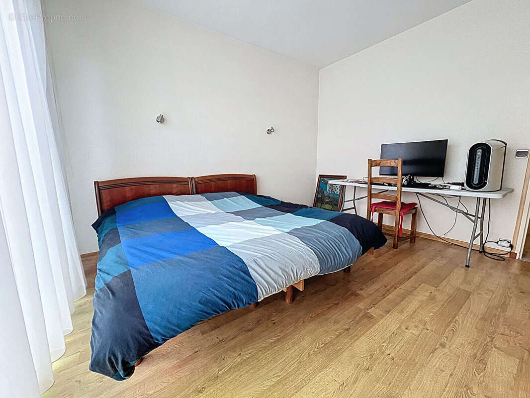 Maison à LE VIVIER-SUR-MER