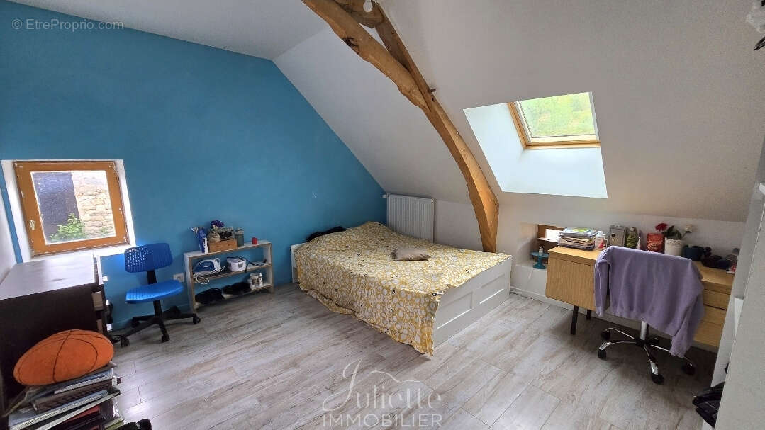 Maison à ARTONNE