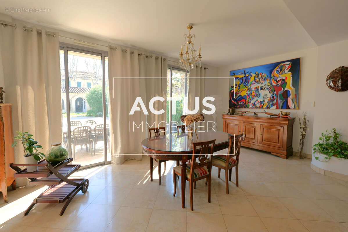 Maison à SALON-DE-PROVENCE