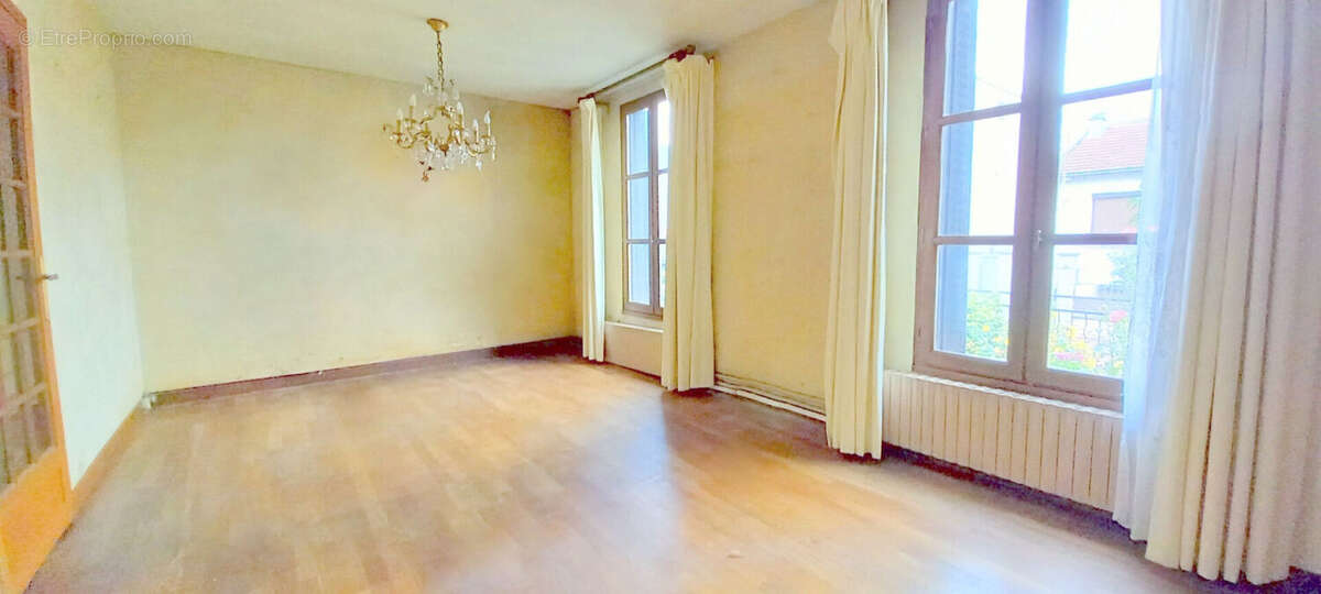 Maison à BONDY
