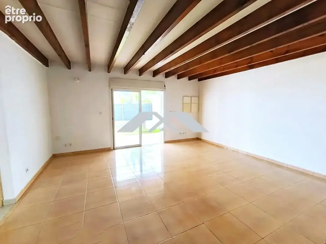 Maison 4 pièces 85 m² à vendre à Saint-Louis (97421) - photo 2