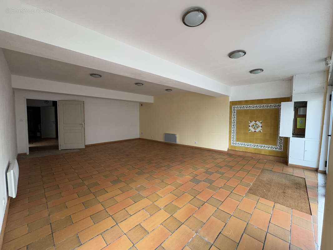 Appartement à BARBEZIEUX-SAINT-HILAIRE