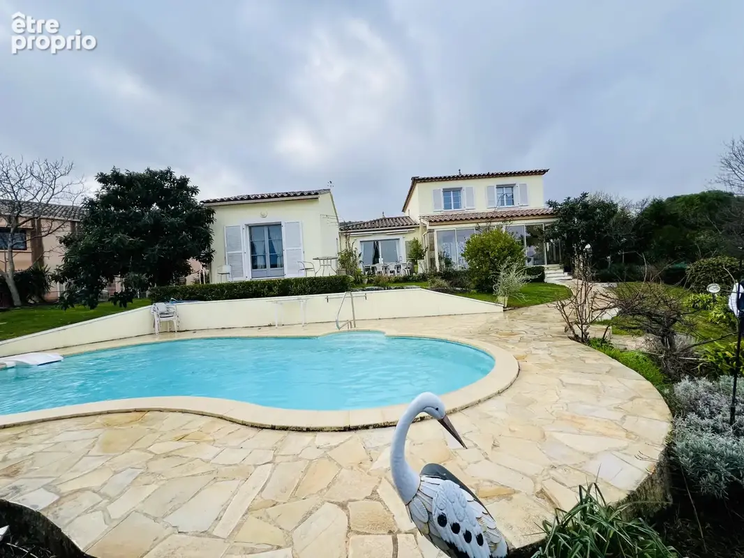 Maison à OCTON