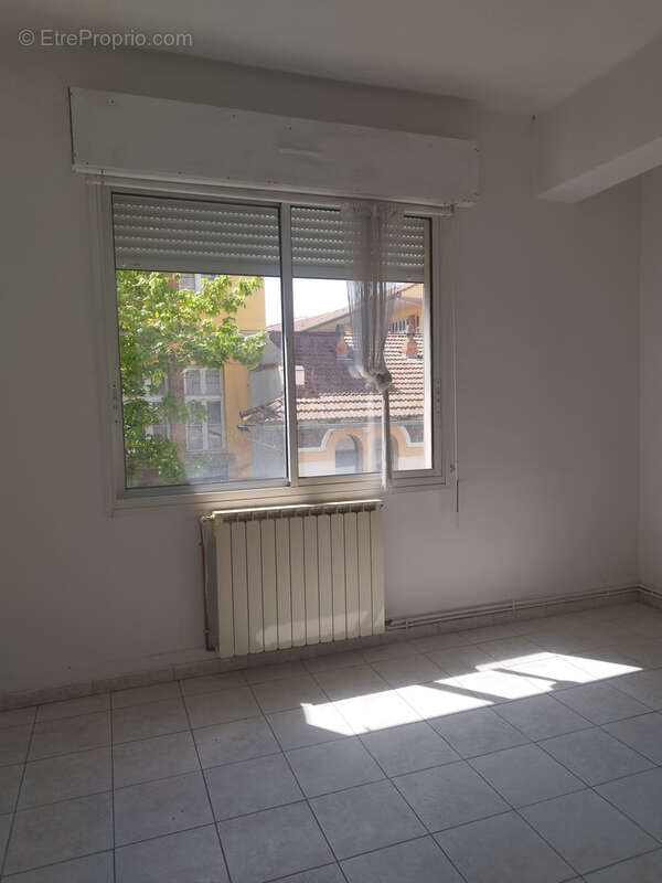 Appartement à CARCASSONNE
